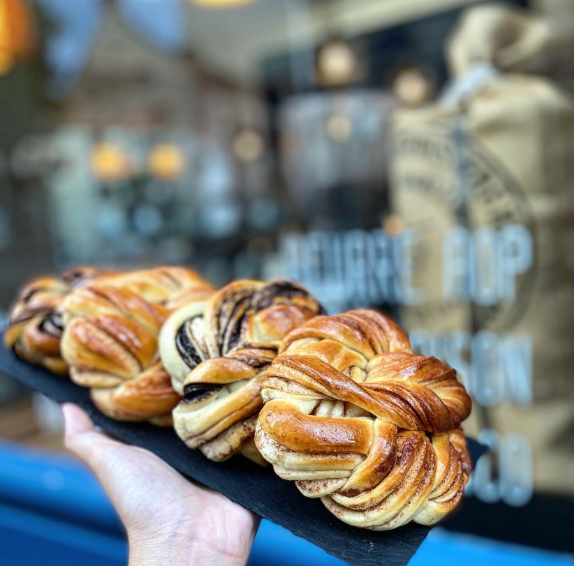 Les roulés à la cannelle maison de Basil